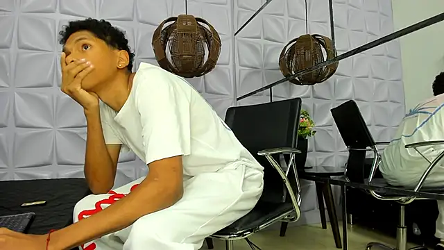 AndySinss online show from 04.14.26