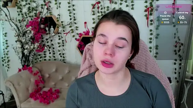 Kacey Love online show from 04.11.26