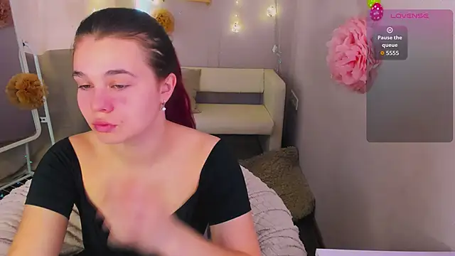 Kacey Love online show from 05.20.26