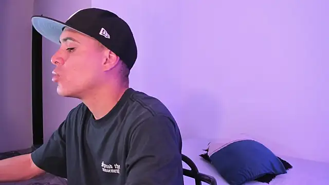 Axel  fierro online show from 04.09.26