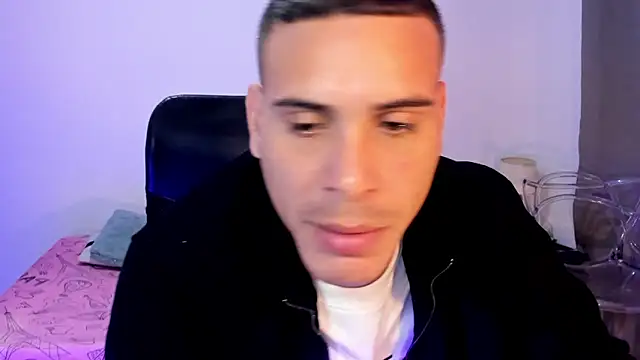 Axel  fierro online show from 04.16.26