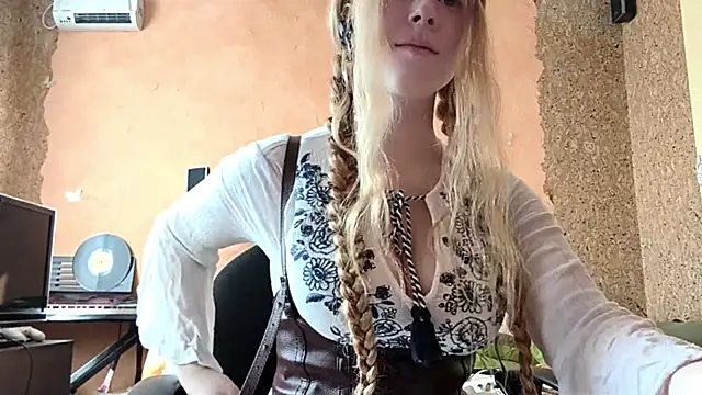 KateVibe 01 online show from 04.07.26