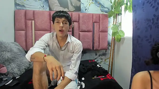 keily and carty online show from 04.14.26