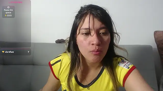 hannajonnes1 online show from 06.18.26