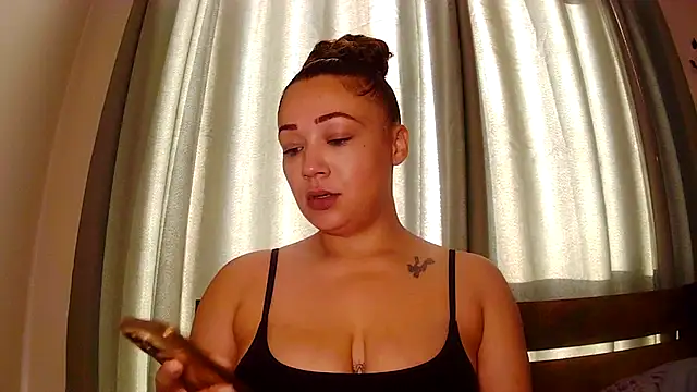 Theone T online show from 07.16.26
