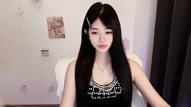 Snapshot of Kitteovo chatting on 07.20.26 Kitteovo online show from 07.20.26