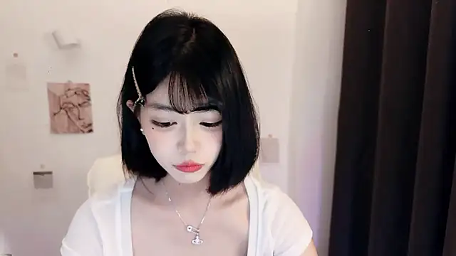 Snapshot of Kitteovo chatting on 07.24.26 Kitteovo online show from 07.24.26