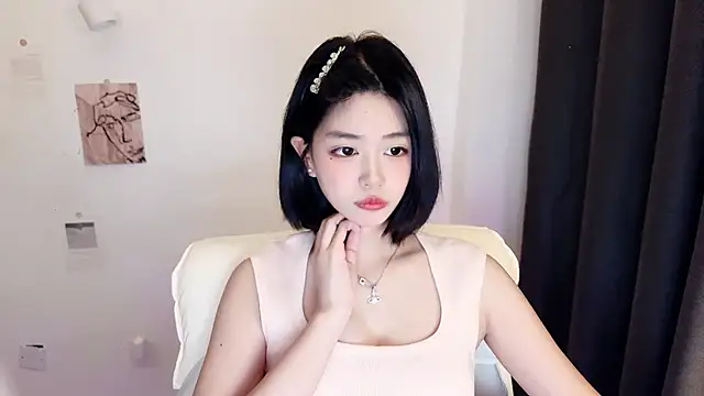 Snapshot of Kitteovo chatting on 07.29.26 Kitteovo online show from 07.29.26