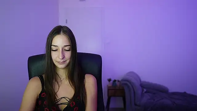 Crystalbrunette18 online show from 07.03.26
