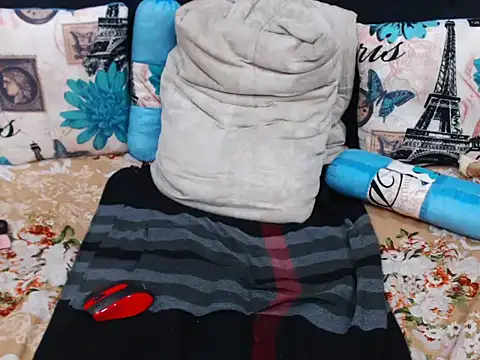 ChocolateClitt online show from 04.11.26