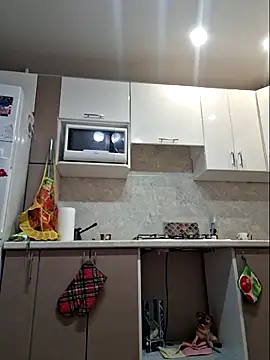 LaliaMia online show from 11.08.25