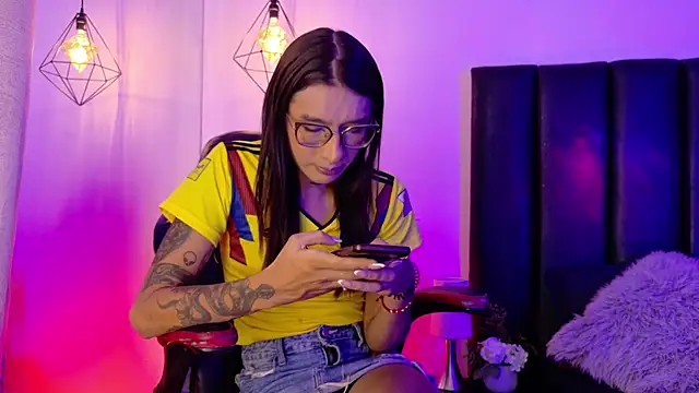Maddie Ray online show from 06.28.26
