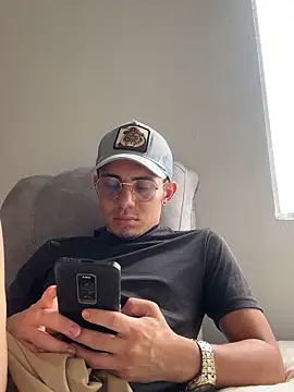 John Hot6 online show from 04.09.26