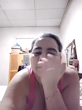 Snapshot of Golositadeamor chatting on 07.26.26 Golositadeamor online show from 07.26.26