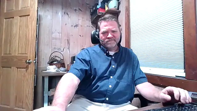 Snapshot of JJ_CONN78 chatting on 04.20.26 JJ CONN78 online show from 04.20.26