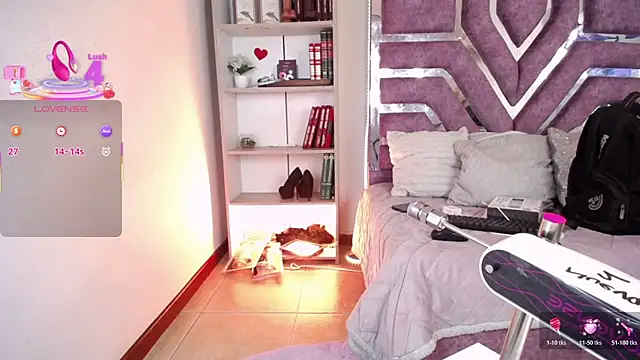 Eva  Walker online show from 04.09.26