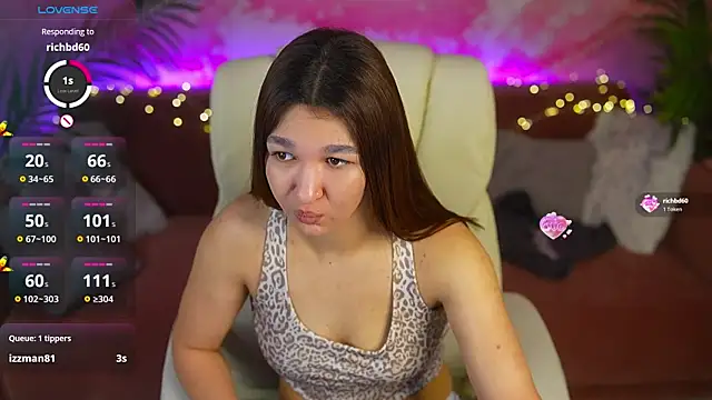 ViolettStar  online show from 04.15.26