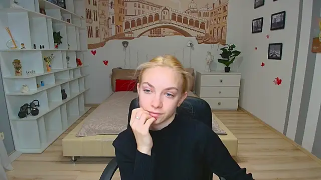 SonnySofia online show from 04.15.26