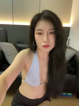 HY-QIAN online show from 07.06.26