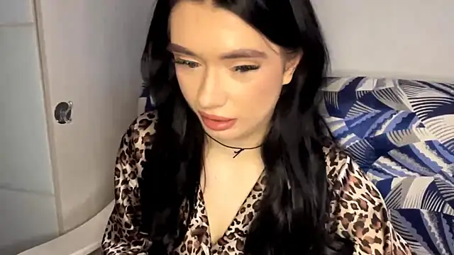 RenataBrought online show from 04.11.26