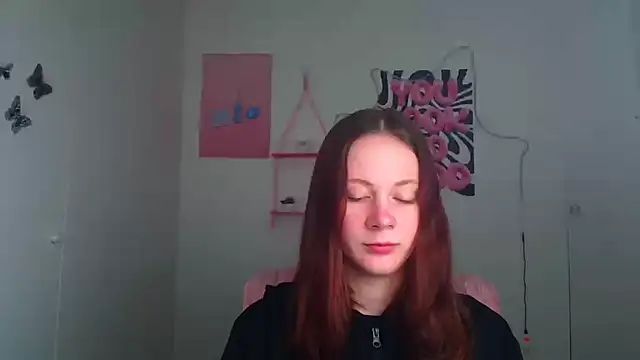 DarkSakuraa online show from 04.12.26