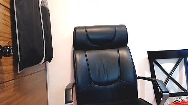 cunty slut69 online show from 04.14.26