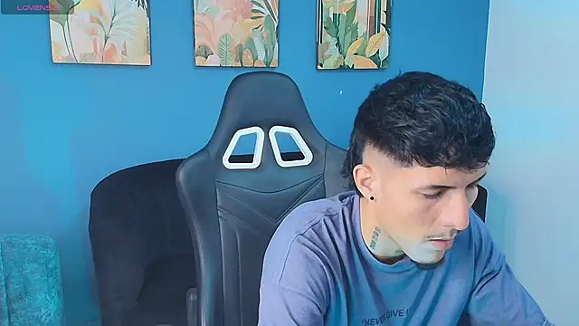 ALEXXXTREM69 online show from 04.13.26