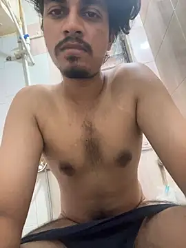 sunnyroy26 online show from 04.18.26