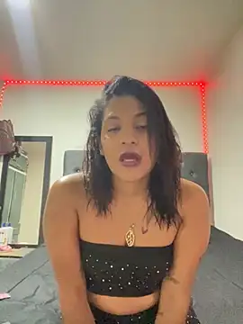 Emily Gaez online show from 04.07.26