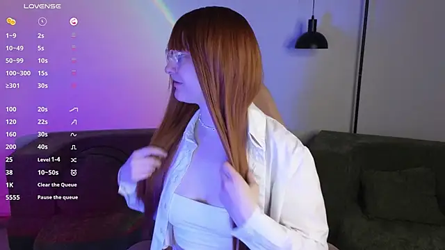 JessieWayy online show from 04.10.26