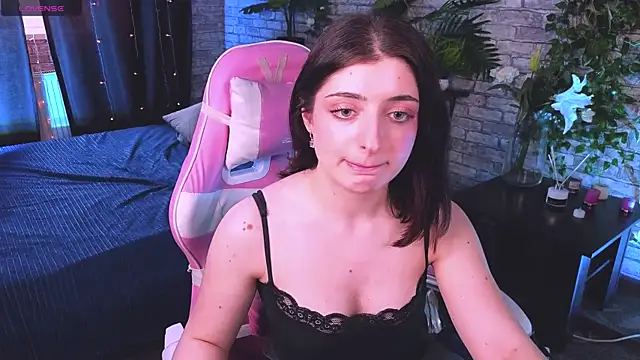 Jasmine Pete online show from 04.15.26