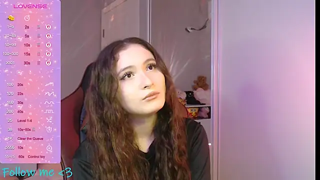 solitudebby online show from 04.13.26