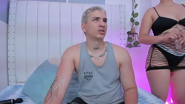 sebas and vanessa online show from 04.13.26