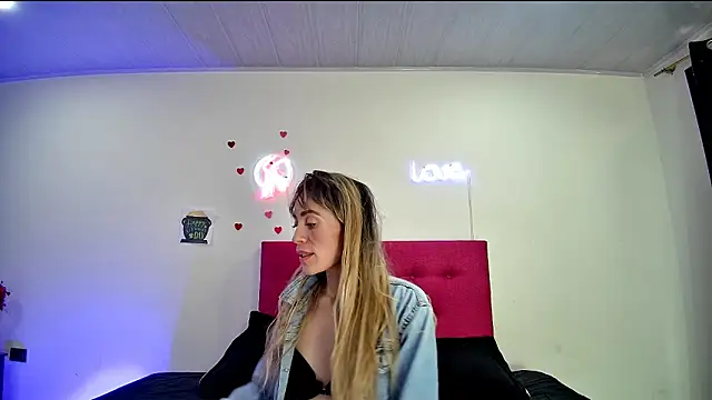 Snapshot of Lorena_sweet33 chatting on 04.10.26 Lorena sweet33 online show from 04.10.26