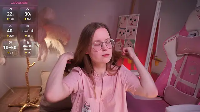 More Sonne online show from 04.12.26