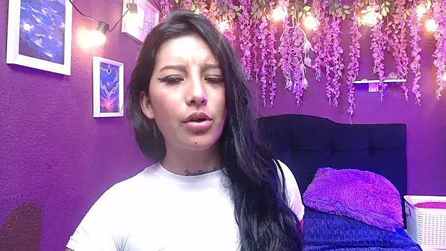 lilysmile online show from 04.18.26