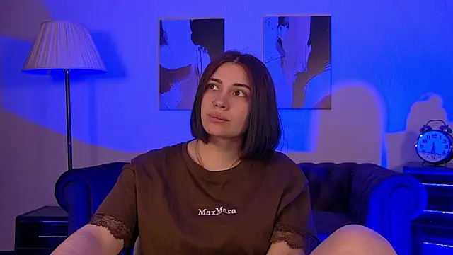 Snapshot of AdrianaToress chatting on 06.08.26 AdrianaToress online show from 06.08.26