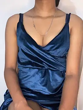 simran-cam online show from 04.08.26