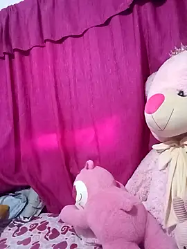 Zeyra hot online show from 04.13.26