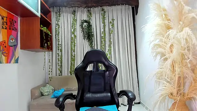 AngelDrake  online show from 04.10.26