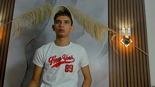 Ethanhot os online show from 04.16.26