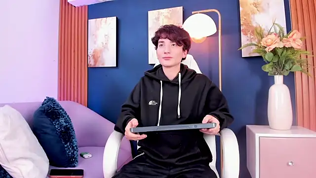 LumierNova online show from 05.10.26