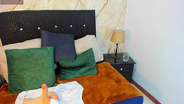 hasley cute online show from 04.07.26