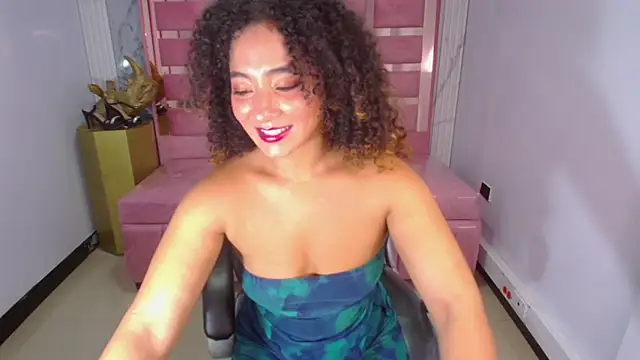 Brittany ch online show from 04.15.26