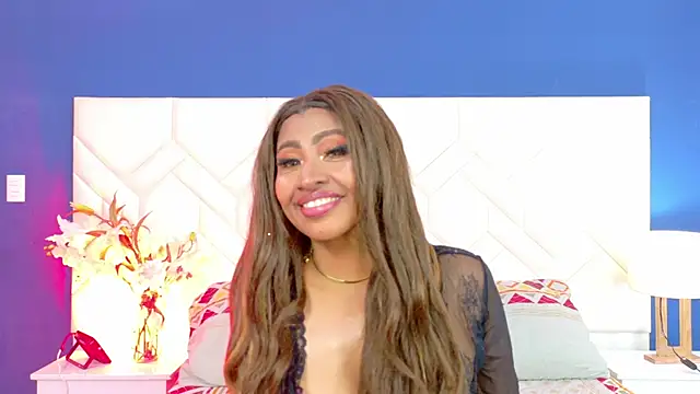 Snapshot of Kiara_Parker_ chatting on 07.11.26 Kiara Parker online show from 07.11.26