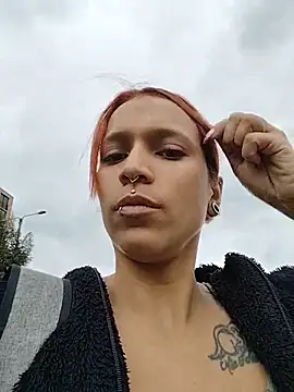 Mia 0-4 online show from 04.11.26