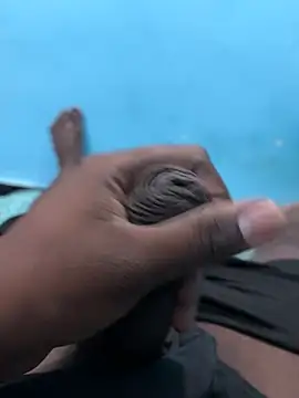 Snapshot of telugu_black_cock chatting on 04.24.26 telugu black cock online show from 04.24.26