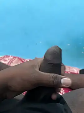 Snapshot of telugu_black_cock chatting on 04.29.26 telugu black cock online show from 04.29.26