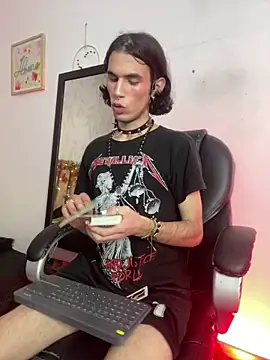 lucius morningstar online show from 04.17.26