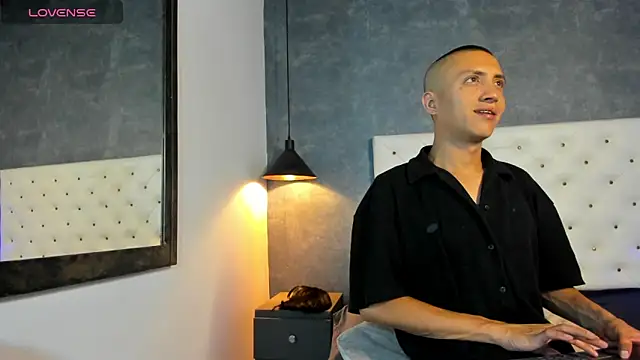 Jara Chick online show from 05.28.26